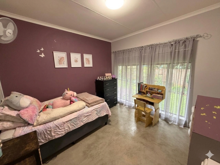 4 Bedroom Property for Sale in Bodorp North West